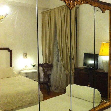 B&B La Fontanina เซียนา ภายนอก รูปภาพ