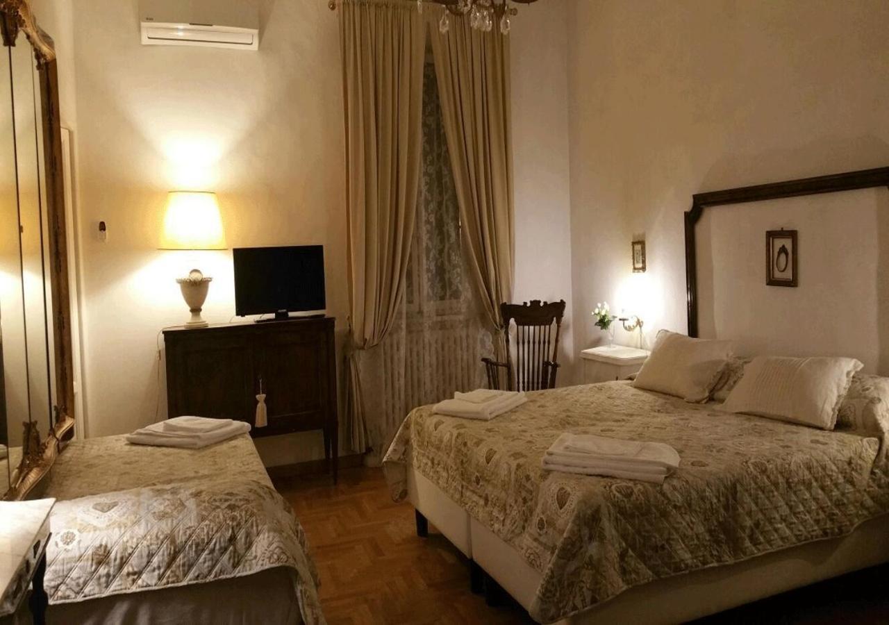 B&B La Fontanina เซียนา ภายนอก รูปภาพ